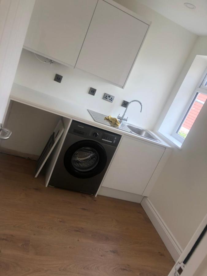 5 Bedroom House In Orpington Bagian luar foto