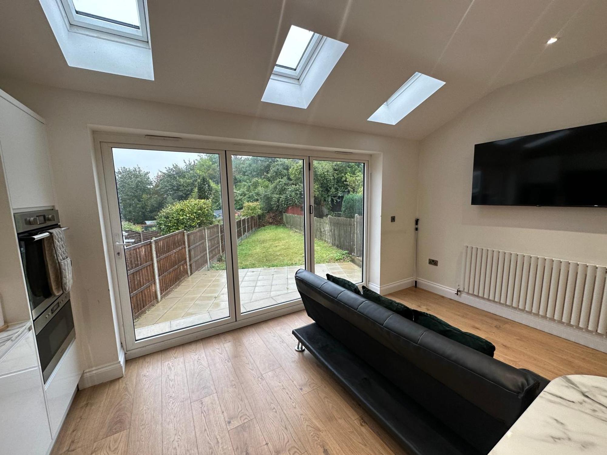 5 Bedroom House In Orpington Bagian luar foto