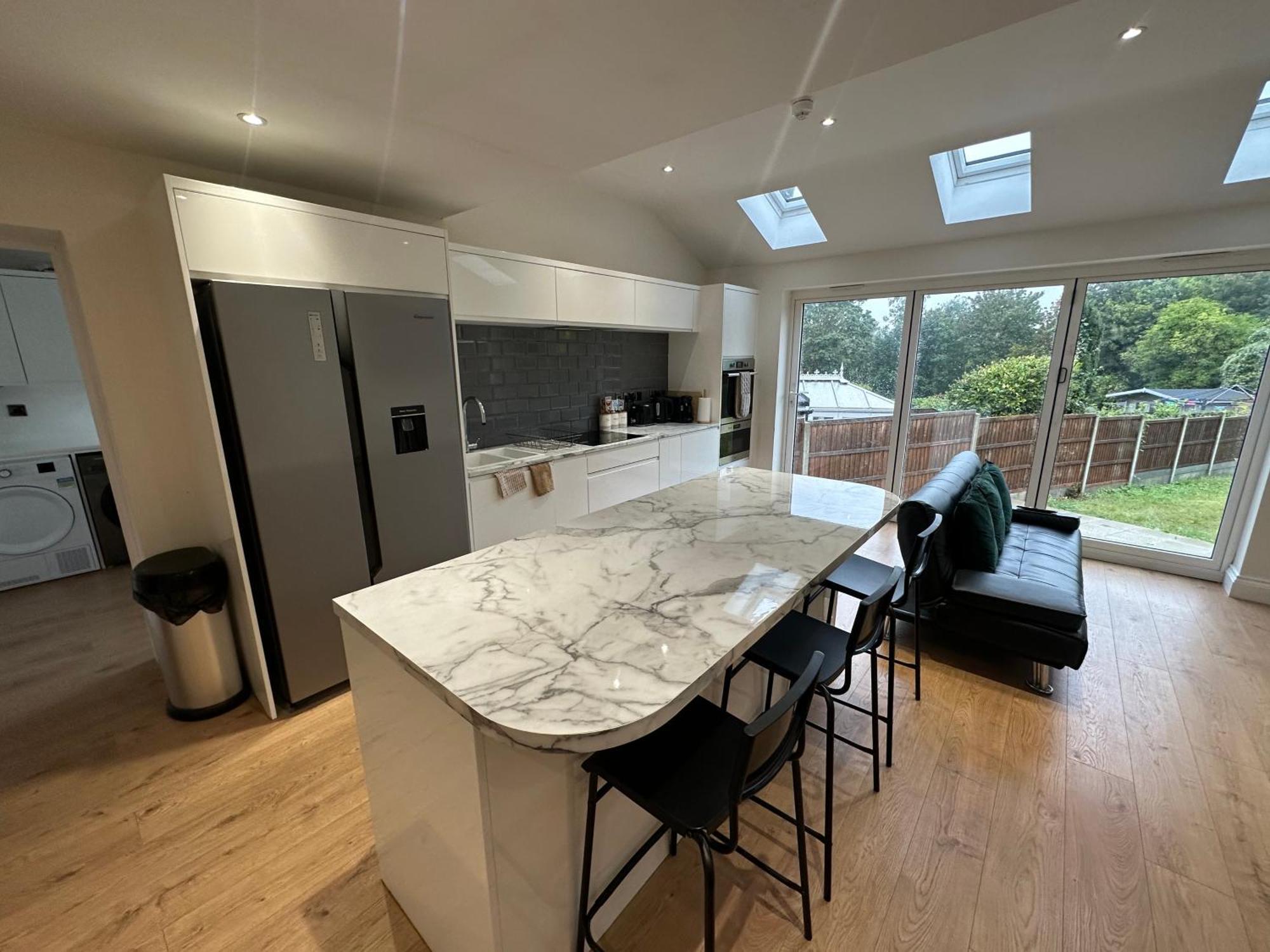 5 Bedroom House In Orpington Bagian luar foto
